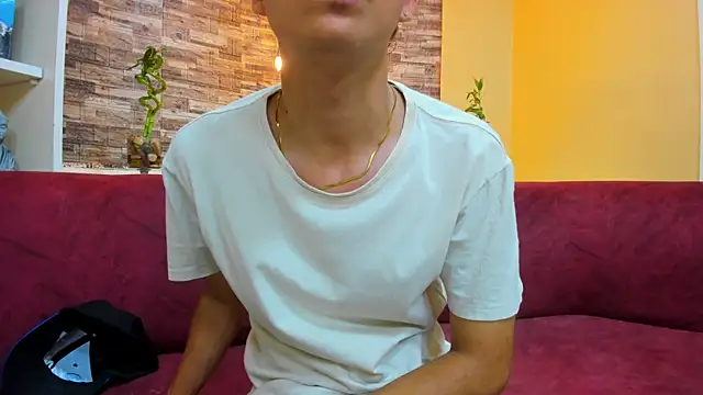 DamiBright online show from February 2025 06:13:02 PM