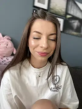 Mia Ethan online show from February 2025 08:40:01 AM