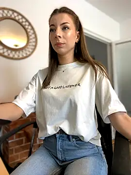 Mia Ethan online show from September 2025 10:26:02 AM