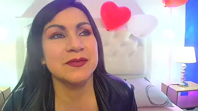 jescaoporto4 online show from February 2025 02:11:02 PM