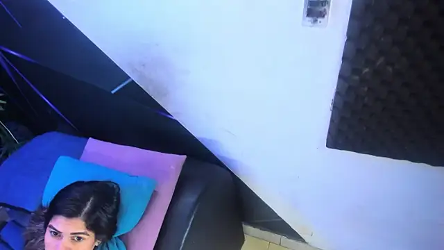 playsgirlhot online show from March 2025 02:23:02 PM