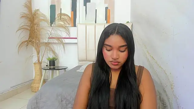 kayna gomez online show from January 2025 08:12:01 PM