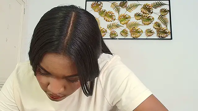 kayna gomez online show from September 2025 07:35:01 PM