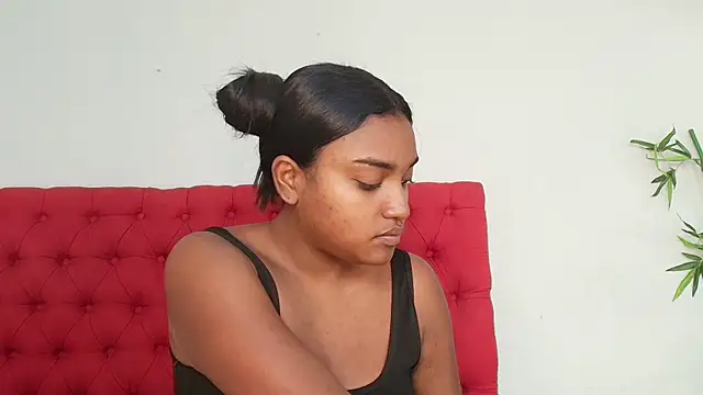 kayna gomez online show from July 2026 07:05:02 PM