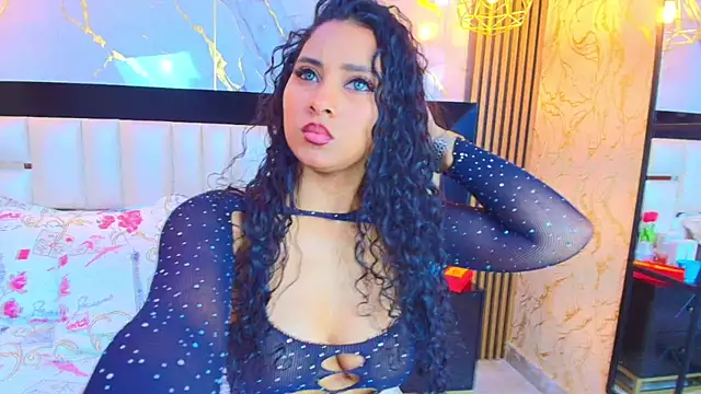 SofiaLaurents online show from September 2025 01:13:01 PM