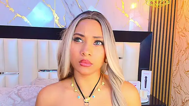 SofiaLaurents online show from October 2025 01:09:02 PM