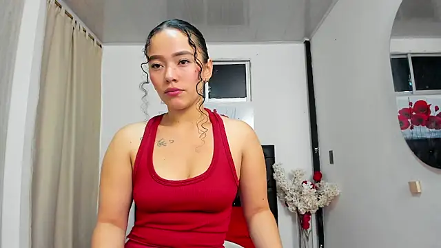 Snapshot of amaranta_f00x chatting on June 2026 12:46:02 PM amaranta f00x online show from June 2026 12:46:02 PM