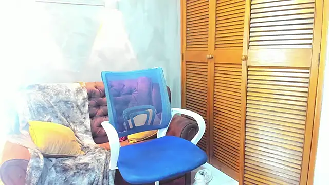 Dylanstonne online show from January 2025 08:16:01 PM