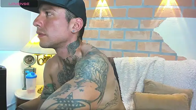 Dylanstonne online show from March 2025 08:55:01 PM