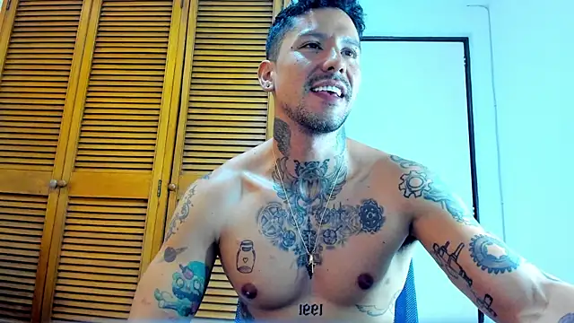 Dylanstonne online show from March 2025 09:21:01 PM