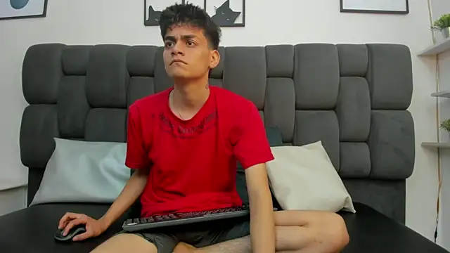 Yef Thin online show from February 2025 03:55:02 AM