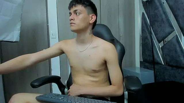 Yef Thin online show from November 2025 03:42:02 AM