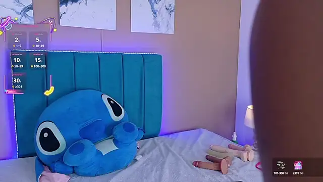 Snapshot of ahvi_ebony chatting on October 2025 01:42:02 PM ahvi ebony online show from October 2025 01:42:02 PM