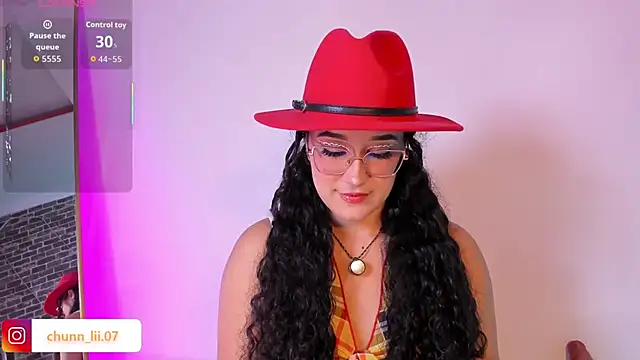 chunn liioo online show from April 2026 12:50:01 AM