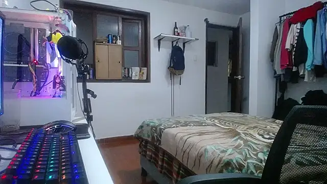 esjrobles online show from January 2025 02:26:01 AM