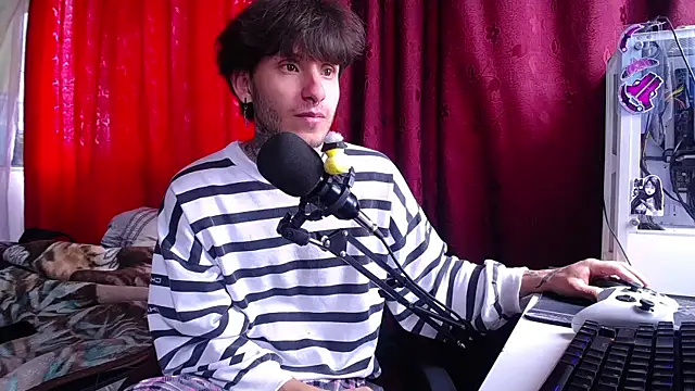 esjrobles online show from March 2025 04:18:01 PM