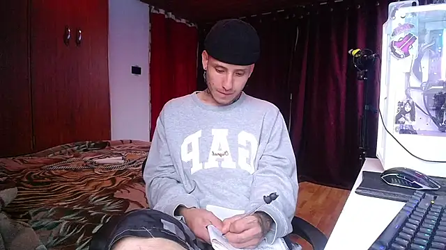 esjrobles online show from March 2025 10:31:02 PM