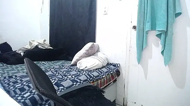 esjrobles online show from September 2025 03:56:01 PM