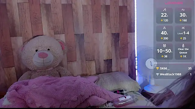 Raven Whisper online show from January 2025 11:00:01 PM