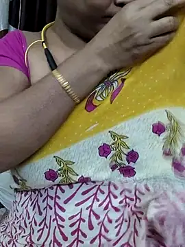 Snapshot of yoursweety09 chatting on July 2026 02:05:17 AM yoursweety09 online show from July 2026 02:05:17 AM