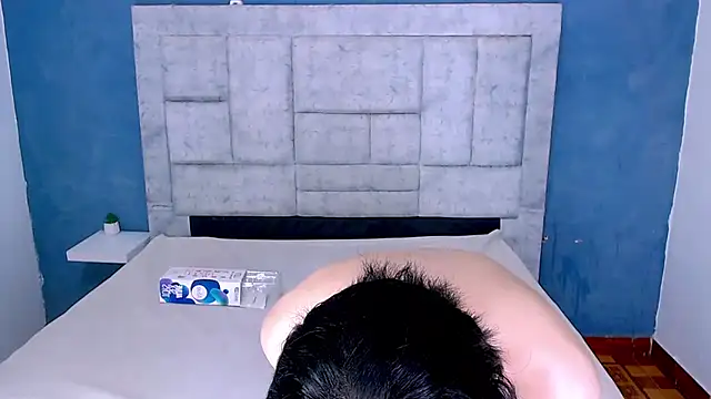 Snapshot of Eban_Dustan chatting on December 2024 05:00:02 AM Eban Dustan online show from December 2024 05:00:02 AM