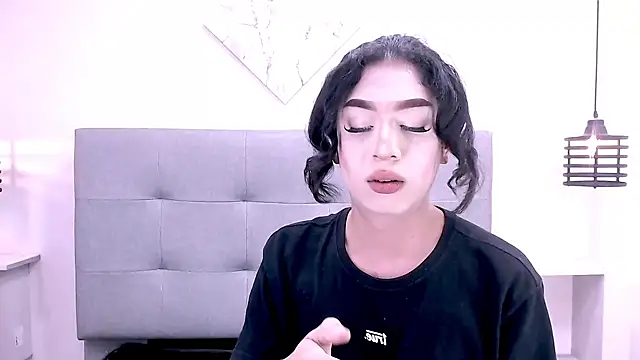 Snapshot of Eban_Dustan chatting on September 2025 05:08:01 AM Eban Dustan online show from September 2025 05:08:01 AM