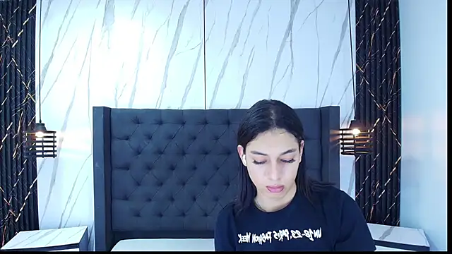 Snapshot of Eban_Dustan chatting on November 2025 08:24:02 PM Eban Dustan online show from November 2025 08:24:02 PM