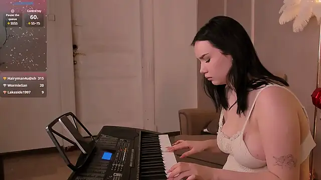 Snapshot of Alisia_Mars chatting on February 2025 09:47:02 AM Alisia Mars online show from February 2025 09:47:02 AM