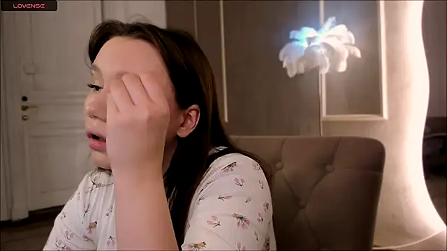 Snapshot of Alisia_Mars chatting on October 2025 05:46:01 AM Alisia Mars online show from October 2025 05:46:01 AM