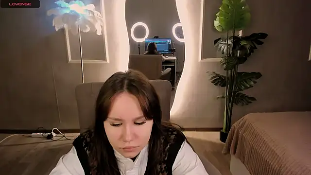 Snapshot of Alisia_Mars chatting on October 2025 05:28:02 AM Alisia Mars online show from October 2025 05:28:02 AM