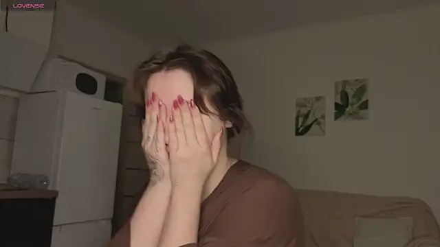 Snapshot of Alisia_Mars chatting on October 2025 04:42:01 AM Alisia Mars online show from October 2025 04:42:01 AM