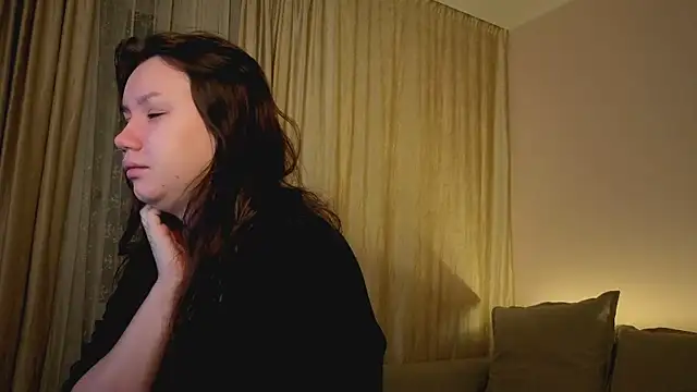 Snapshot of Alisia_Mars chatting on November 2025 04:22:01 AM Alisia Mars online show from November 2025 04:22:01 AM