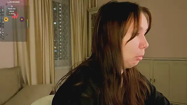 Snapshot of Alisia_Mars chatting on December 2025 04:42:02 AM Alisia Mars online show from December 2025 04:42:02 AM