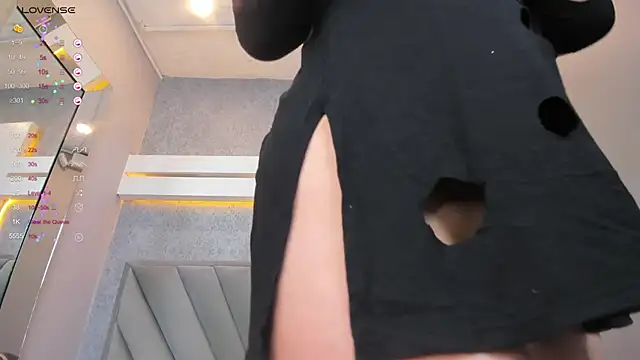 JessicaMilan online show from February 2025 07:20:01 AM