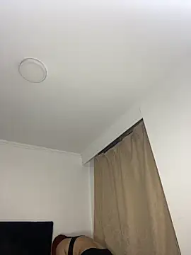 Im Valen Cute online show from February 2025 11:25:02 PM