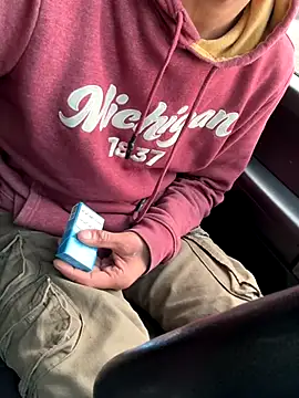 KBD85 online show from November 2025 12:49:01 PM