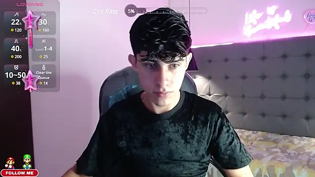 Dyla n18 online show from February 2025 11:37:02 PM