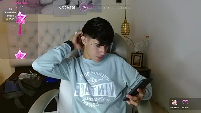 Dyla n18 online show from March 2025 07:48:01 PM