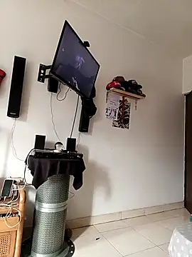 Just Gissellex online show from April 2026 01:57:02 PM