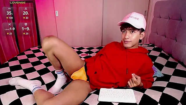 teobowny  online show from January 2025 05:31:01 PM