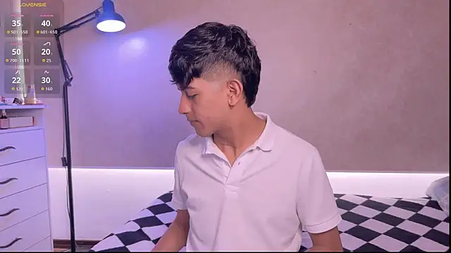 teobowny  online show from March 2026 07:10:01 PM