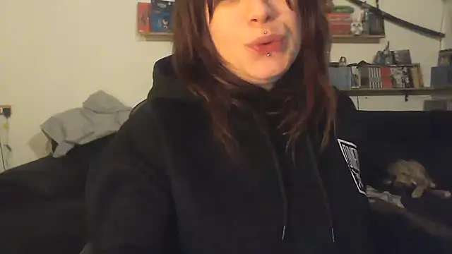 complicata mente online show from January 2025 09:34:01 PM