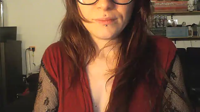 complicata mente online show from January 2025 09:29:02 PM