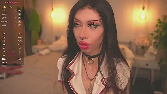 Snapshot of Devilsss_toy chatting on October 2025 04:08:02 PM Devilsss toy online show from October 2025 04:08:02 PM