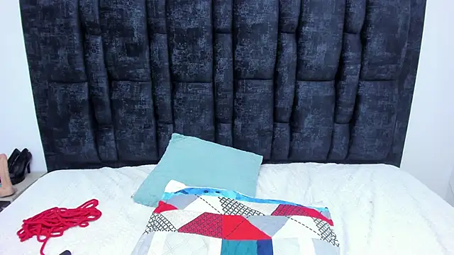 Aurora Doll  online show from April 2026 07:58:02 PM