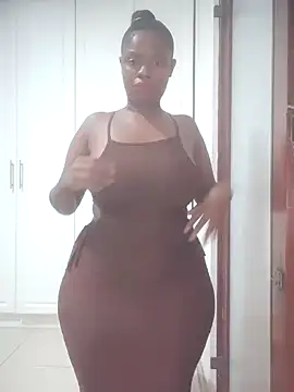 Luciouslips00 online show from December 2024 06:45:02 PM