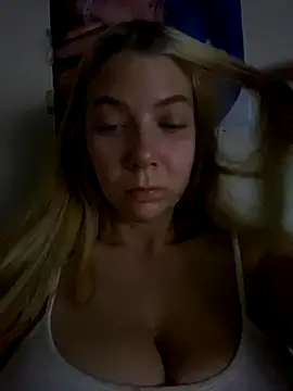 Mandispandis1 online show from September 2025 11:51:02 PM