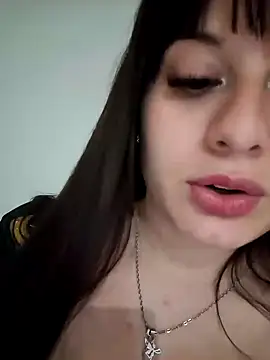 Snapshot of Foxy_Evii chatting on December 2024 05:40:01 PM Foxy Evii online show from December 2024 05:40:01 PM