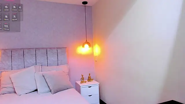 tutu milf online show from September 2025 07:04:02 PM