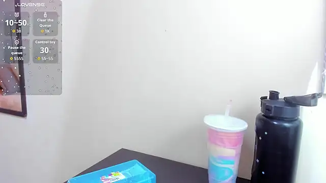 tutu milf online show from October 2025 07:07:02 PM